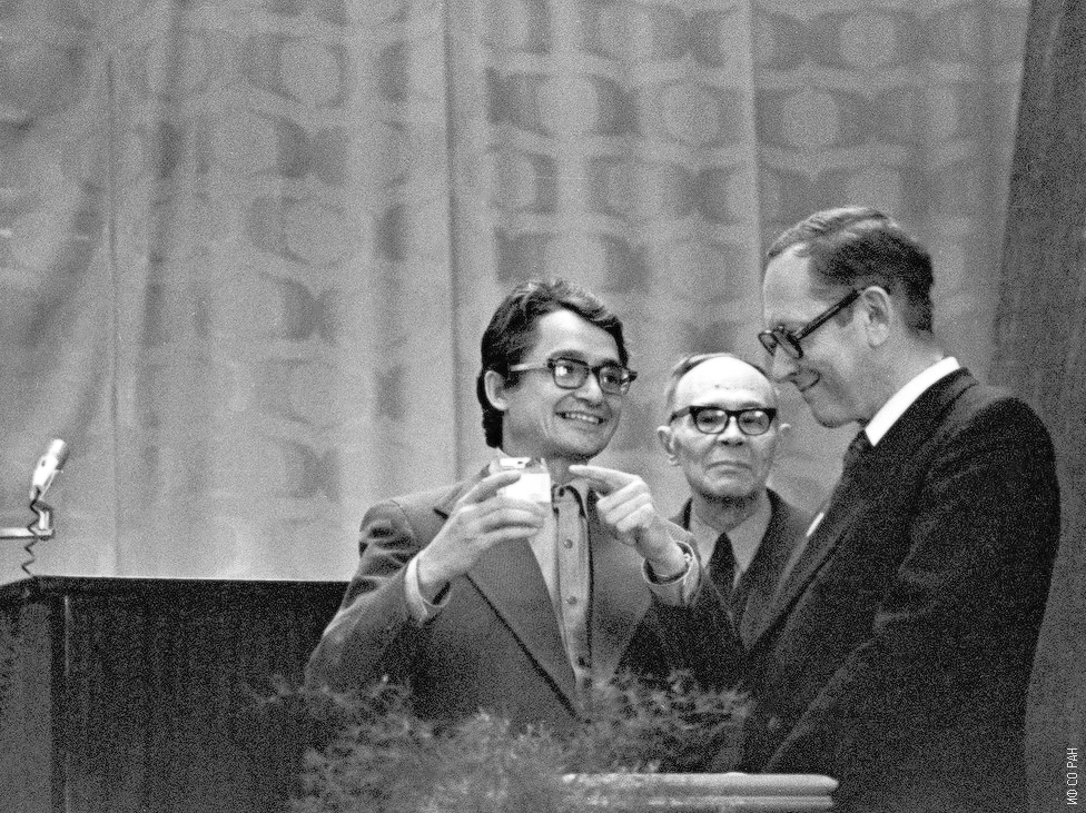 Шабанов В.Ф., Александров К.С., Коршунов А.В.