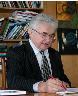 Академик В.Ф. Шабанов