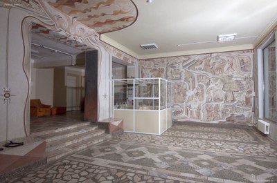 Холл Института физики СО РАН